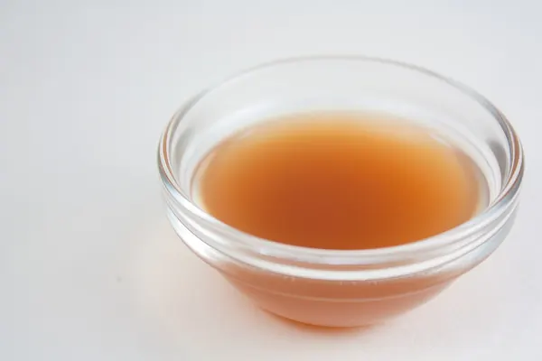 Apple cider vinegar in a glass bowl